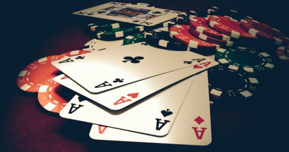 10 Needs To Play Casino Poker Online